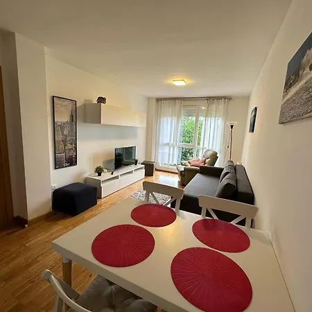 Acogedor Apartamento En Gama Bárcena de Cicero Exterior photo